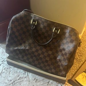 Louis Vuitton Speedy 35